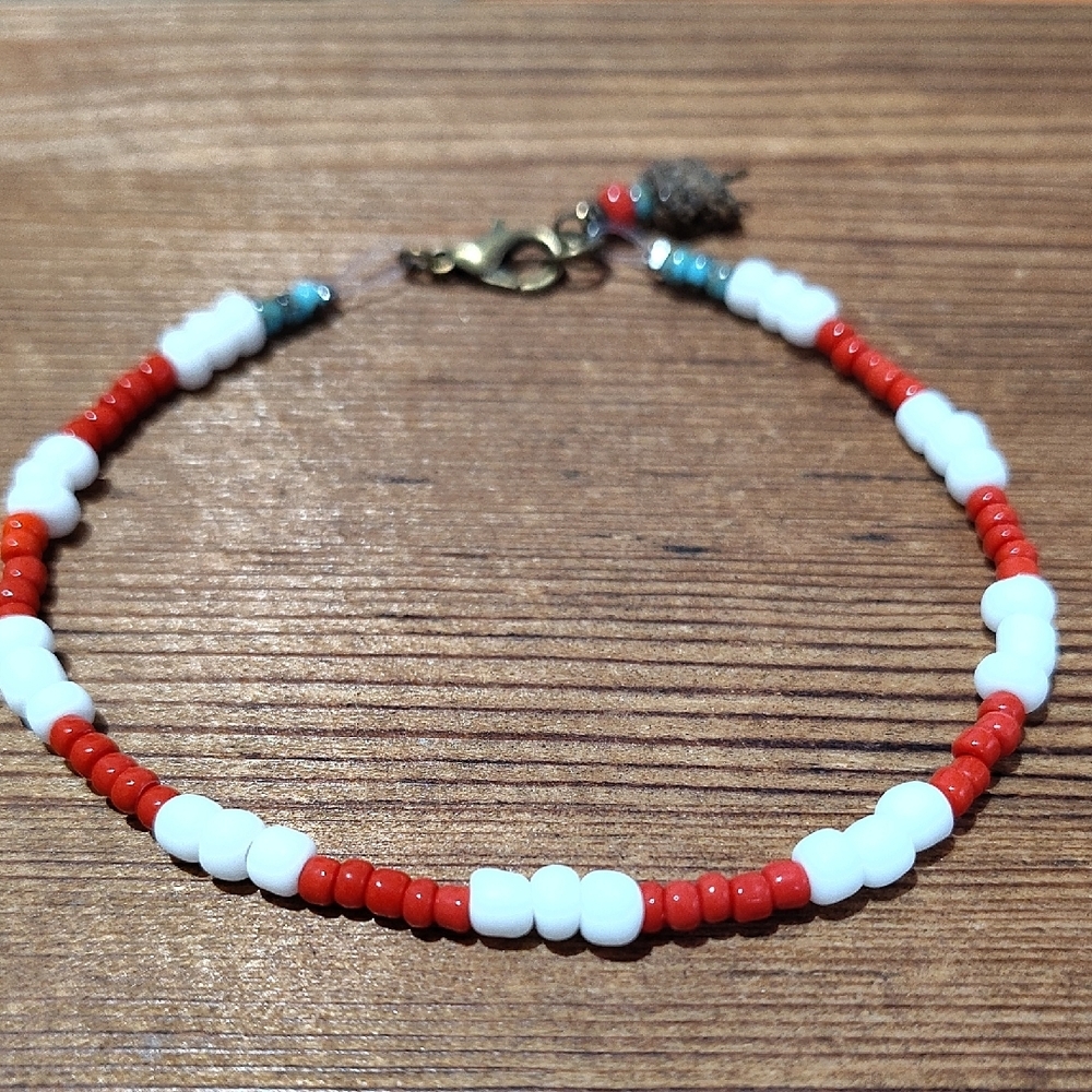 Red, White and Turquoise Beaded Bracelet, Handmade Men's Bracelet, 8 Inches
